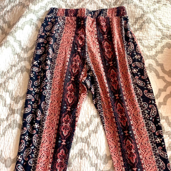 Pants - Picture 4 of 5